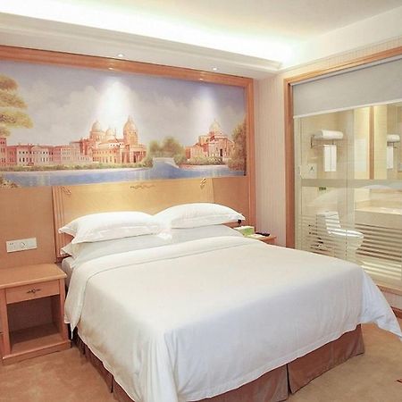 Vienna Hotel Qingyuan Yingde Guangming Road Екстериор снимка