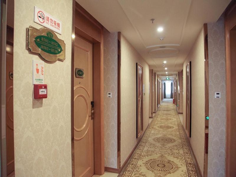 Vienna Hotel Qingyuan Yingde Guangming Road Екстериор снимка