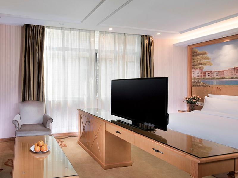 Vienna Hotel Qingyuan Yingde Guangming Road Екстериор снимка
